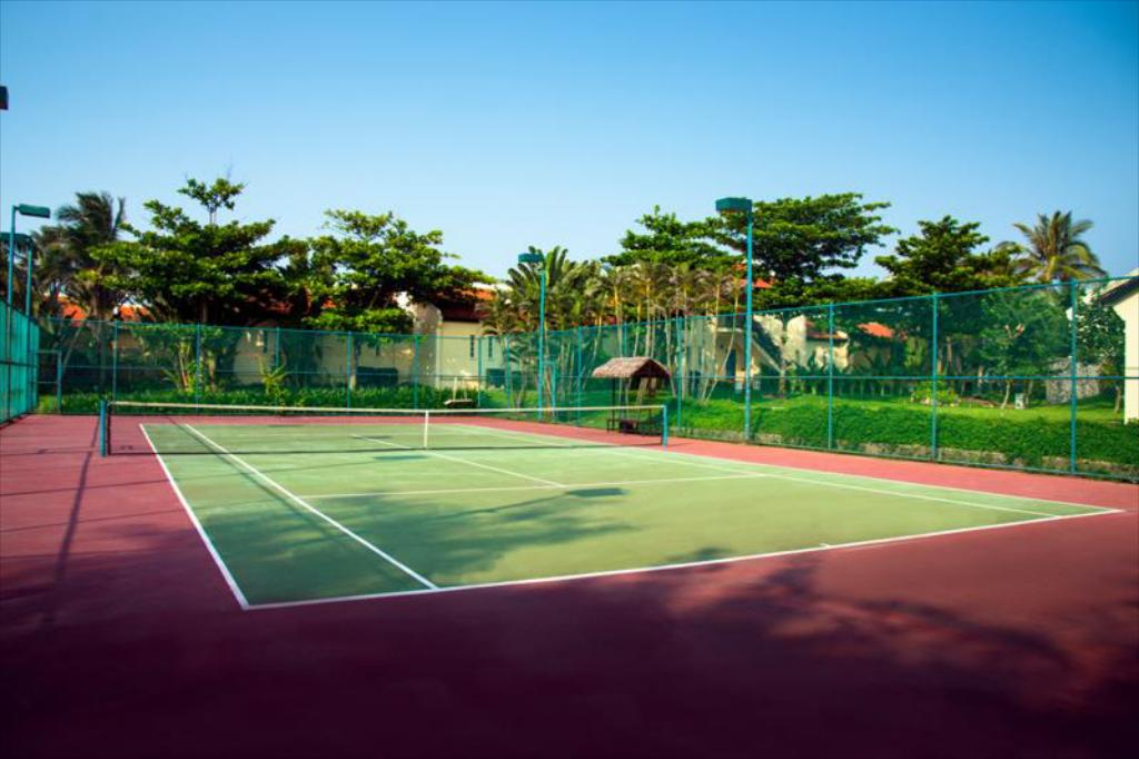 san-tennis-Victoria-Hoi-An-Beach-Resort-&-Spa