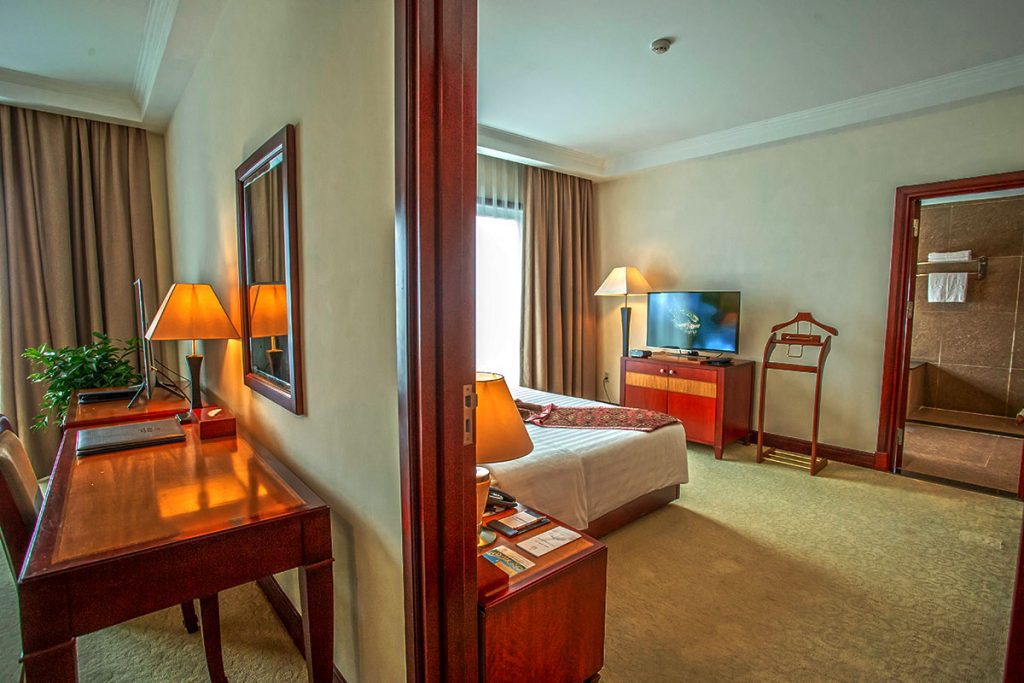 pearl-river-hotel-hai-phong-junior-suite-1
