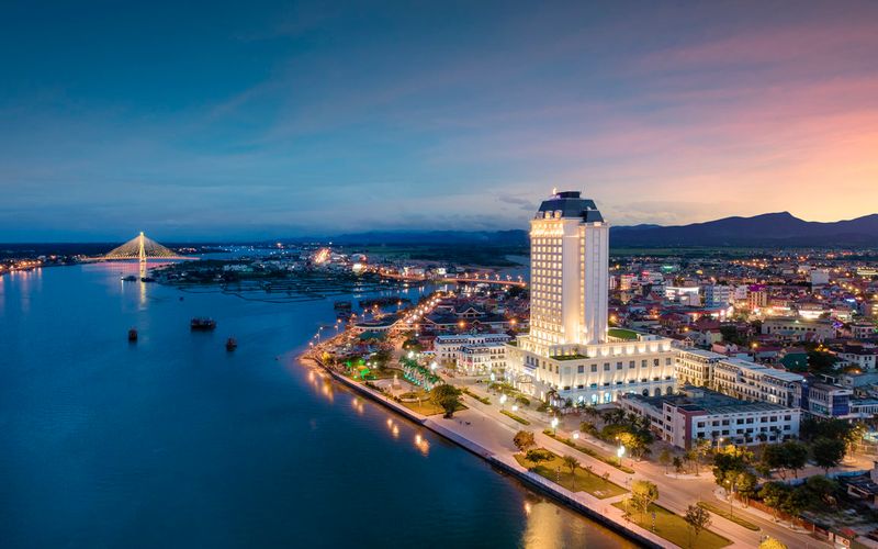 gia-phong-hotel-quang-binh-cuoi-nam