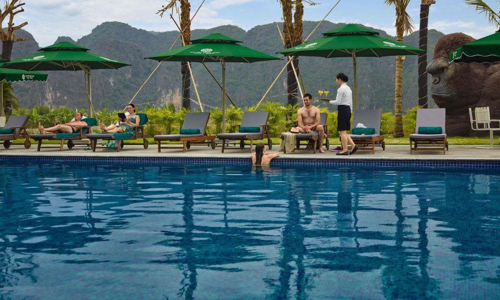 bang-gia-cac-khach-san-resort-4-5-sao-noi-tieng-dep-nhat-o-ninh-binh